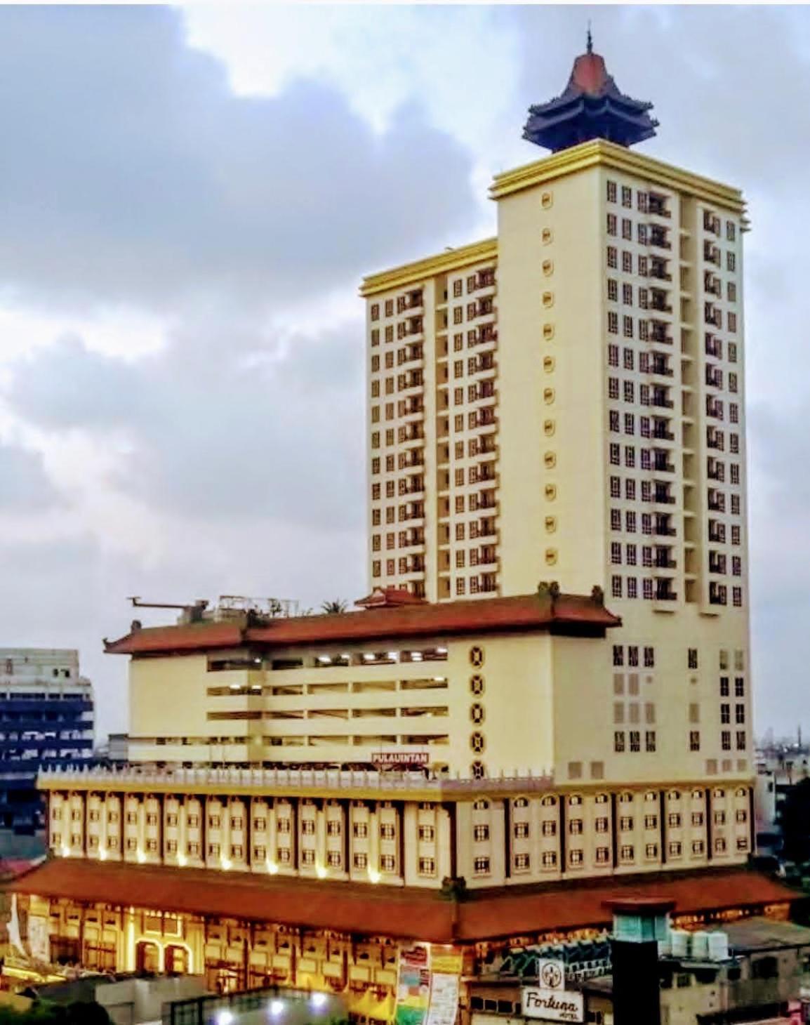 2Br Lucky Tower Residence Jakarta Old Town Top Floor Condo Экстерьер фото