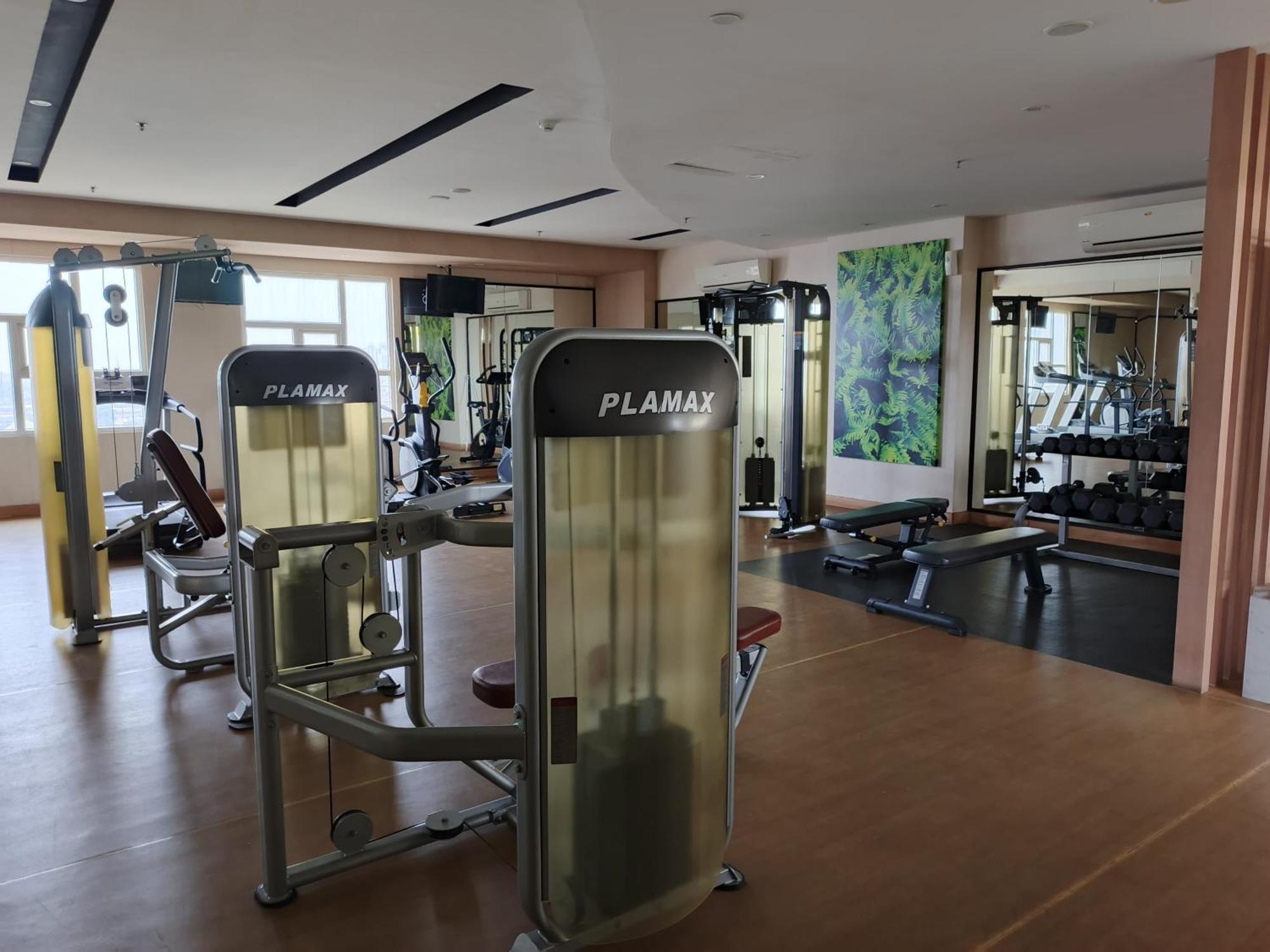 2Br Lucky Tower Residence Jakarta Old Town Top Floor Condo Экстерьер фото