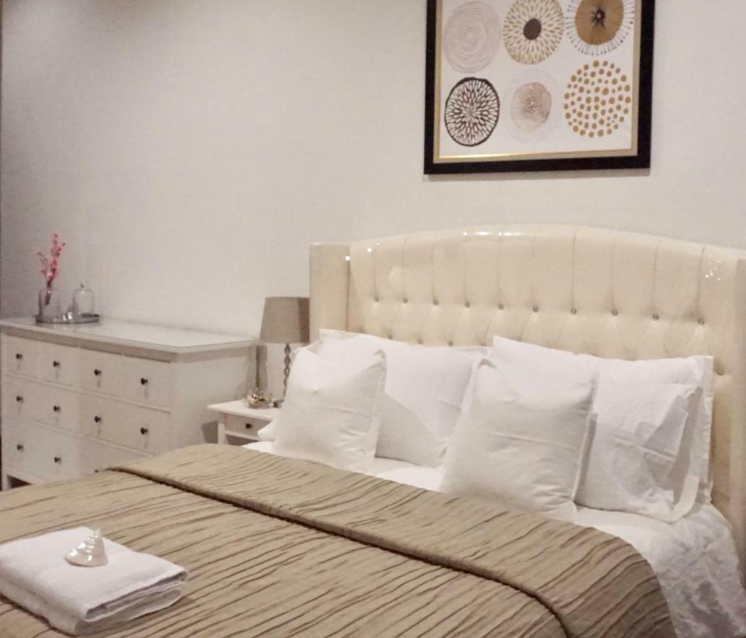 2Br Lucky Tower Residence Jakarta Old Town Top Floor Condo Экстерьер фото